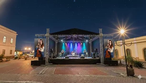Imagem do Música na Praça com Luiza Fritzen