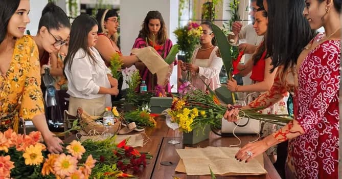 Imagem do OFICINA - COMPOSIÇÃO FLORAL