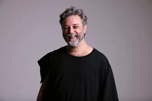 Imagem do Antonio Vaz Lemes (@pianoquetoca) apresenta WANDERLUST-|Escola de Piano Talita Gondim