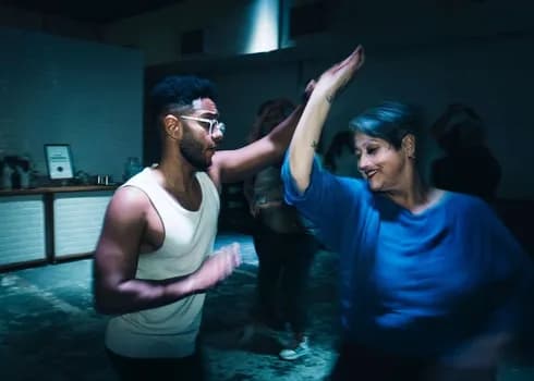 Imagem do Bailão de Dois no FUTURO REFEITÓRIO!