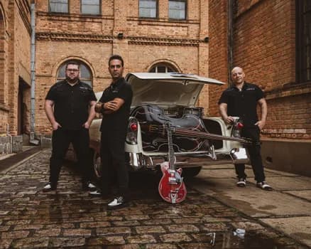 Imagem do Show no Teatro com a banda Old Chevy - FESTIVAL DE INVERNO 2026